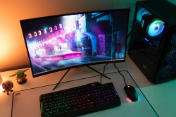 Монітор 2E GAMING 27" G2723BV HDMI, DP, VA, 2560x1440, 165Hz, 2.7ms, CURVED, FreeSync 2E-G2723BV-01.UA