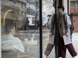 Ноутбук HP OmniBook 7 14-fs0000ua 14" WUXGA IPS AG, Intel 5-220H, 24GB, F1TB, UMA, Win11P, сріблястий C3VH7EA