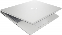 Ноутбук HP 15-fc0312ua 15.6" FHD IPS AG, AMD R5-7520U, 16GB, F512GB, UMA, DOS, сріблястий CS8A2EA