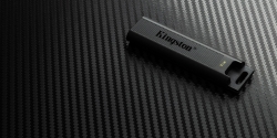 Накопитель Kingston 1TB USB 3.2 Type-C Gen 2 DT Max DTMAX/1TB