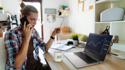 Ноутбук Acer TravelMate TMP215-55 15.6" FHD IPS, Intel U7-255U, 64GB, F1TB, UMA, Lin, сріблястий NX.BN8EU.003