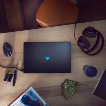 Ноутбук HP OMEN 17-ck2009ua 17.3" QHD IPS AG, Intel i7-13700HX, 32GB, F2048GB, NVD4080-12, Win11, чорний 825H8EA