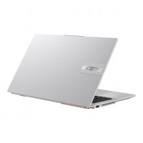 Ноутбук ASUS Vivobook S 15 K5504VA-MA383 15.6" 2.8K OLED, Intel i7-13700H, 16GB, F1TB, UMA, NoOS, Серебристый 90NB0ZK3-M00ND0