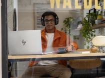 Ноутбук HP OmniBook 7 17-dc0001ua 17.3" FHD IPS Touch, Intel U7-258V, 32GB, F1TB, UMA, Win11, сріблястий C3VD5EA